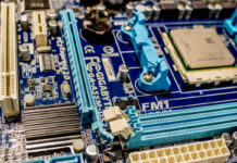เจาะลึกการต่อสายไฟ PSU: ปลั๊ก 24 Pin, EPS 8 Pin, SATA ช็อตไปเท่าไรแล้วถึงจะจำ? เจาะลึกการต่อสายไฟ PSU: ปลั๊ก 24 Pin, EPS 8 Pin, SATA ช็อตไปเท่าไรแล้วถึงจะจำ?
